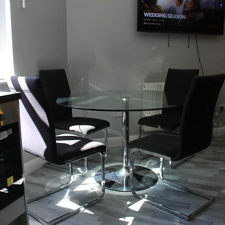 Cosy Central Luton Studio Flat -Ideal For Airport! Εξωτερικό φωτογραφία